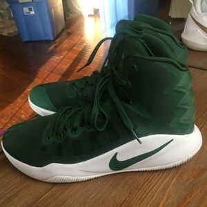 Nike Hyperdunk Basketball Shoes